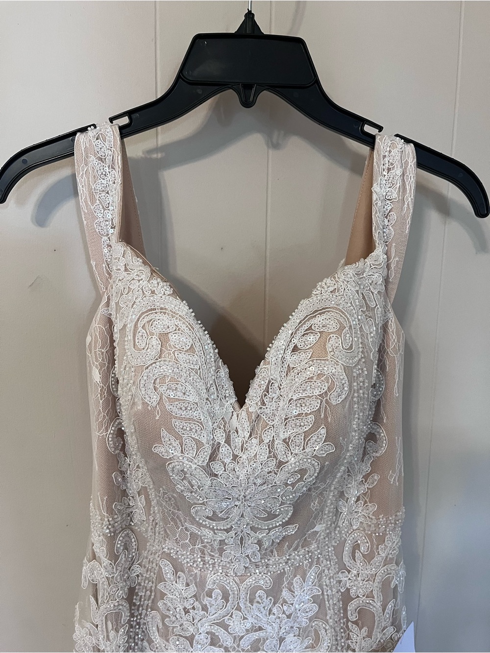 Lulu's Lace Appliqué V-Neck Wedding Dress